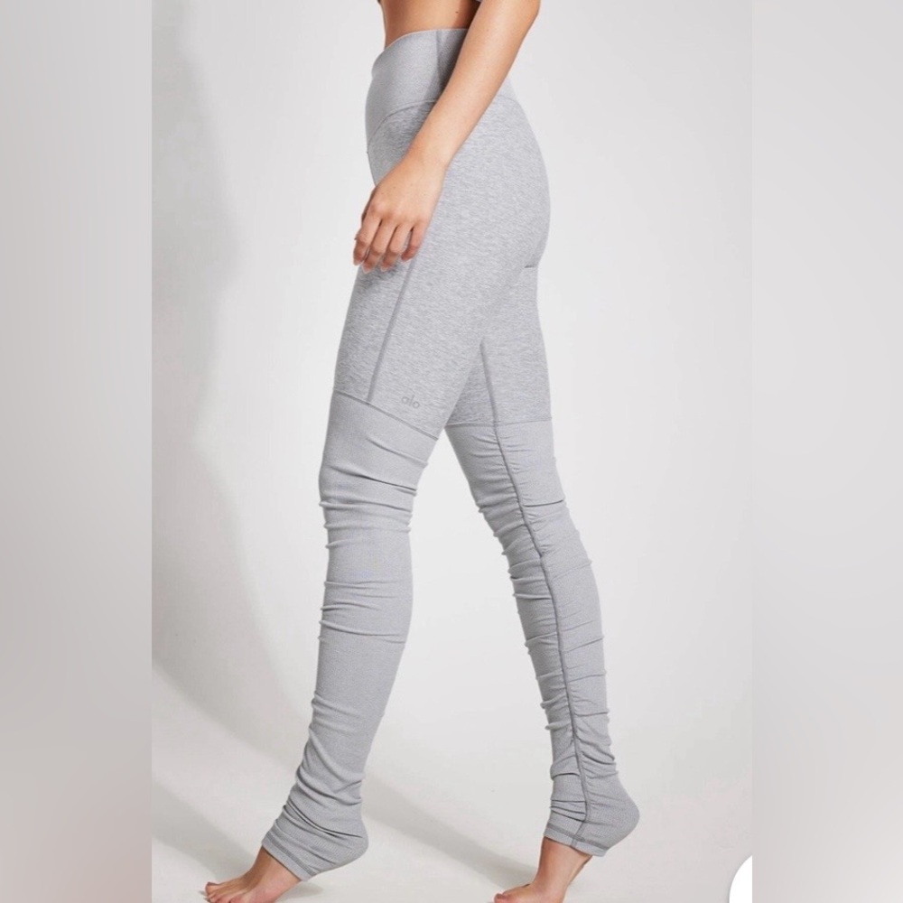ALO goddess leggings size XS zinc heat gray